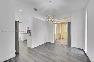 11201 Lakeview, Coral Springs, FL 33071 - Photo 5