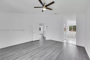 11201 Lakeview, Coral Springs, FL 33071 - Photo 15