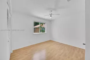 11201 Lakeview, Coral Springs, FL 33071 - Photo 19