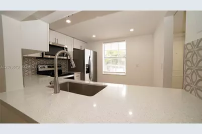 4291 NW 9th #101, Deerfield Beach, FL 33064 - Photo 5