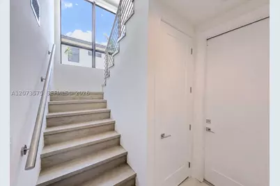 8267 NW 48th, Doral, FL 33166 - Photo 29