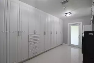 8123 SW 95th, Miami, FL 33173 - Photo 15