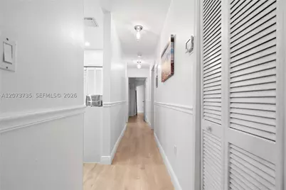 323 Navarre #301, Coral Gables, FL 33134 - Photo 15