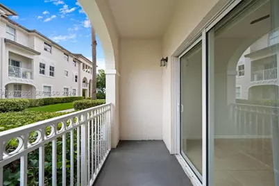 11503 NW 89th #101, Doral, FL 33178 - Photo 17
