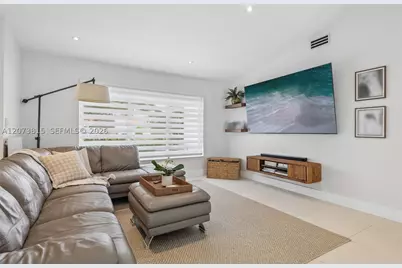 305 SW 134th, Miami, FL 33184 - Photo 11