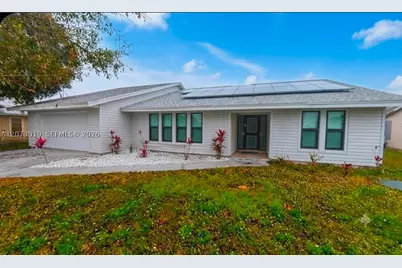 333 NE Greenbrier, Port Saint Lucie, FL 34983 - Photo 1
