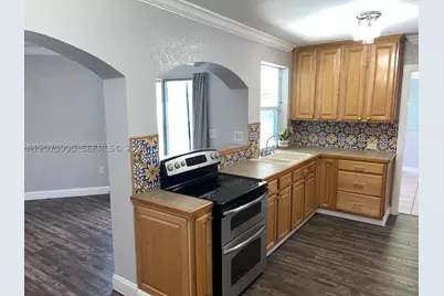 7505 Cleveland, Hollywood, FL 33024 - Photo 17