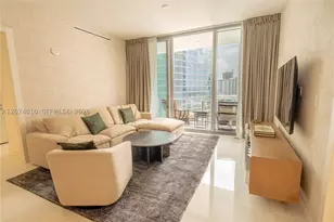 300 Biscayne Blvd, Miami, FL 33131 - Photo 13