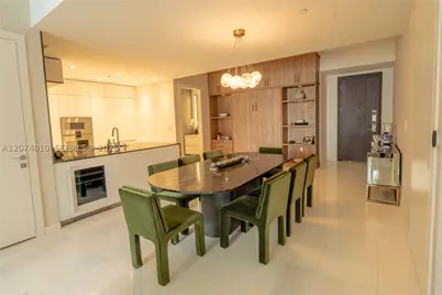 300 Biscayne Boulevard #3109W, Miami, FL 33131 - Photo 11