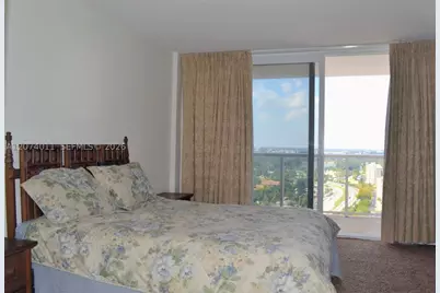 1351 NE Miami Gardens #PH3E, Miami, FL 33179 - Photo 3