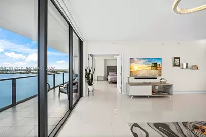 788 NE 23rd #2102, Miami, FL 33137 - Photo 13
