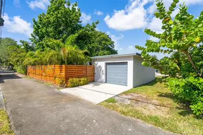 8911 N Miami, El Portal, FL 33150 - Photo 23