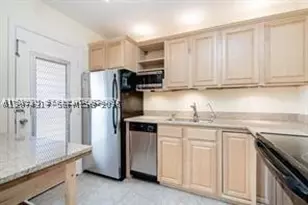 4750 NW 10th, Plantation, FL 33313 - Photo 3