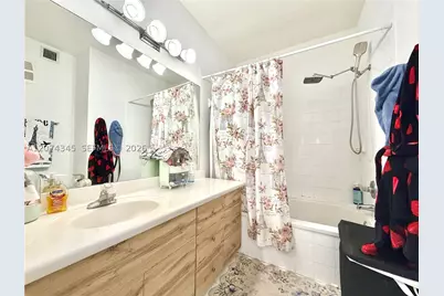 8964 W Flagler #107, Miami, FL 33174 - Photo 7