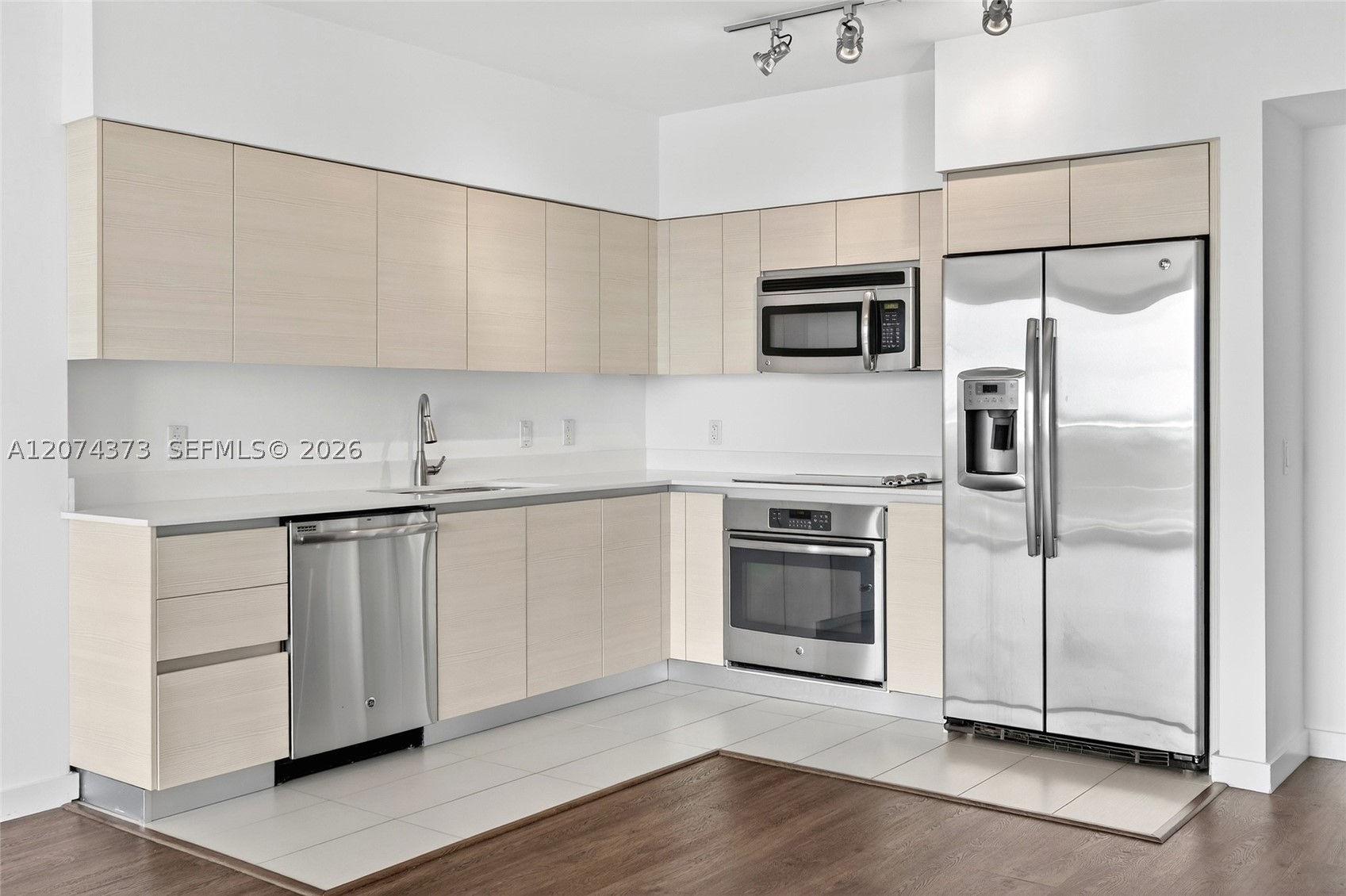 4250 Biscayne #808 - 4250 Biscayne #808, Miami, FL 33137 Luxury Property | Jose Angel Pina