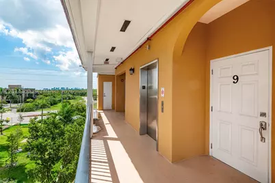 555 E Dania Beach #9, Dania Beach, FL 33004 - Photo 5
