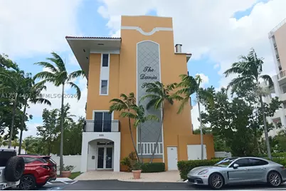 555 E Dania Beach #9, Dania Beach, FL 33004 - Photo 3