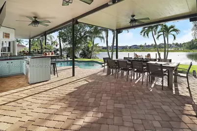 1108 NW 180th, Pembroke Pines, FL 33029 - Photo 35