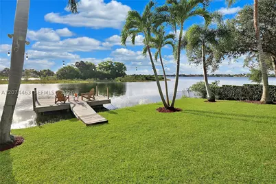 1108 NW 180th, Pembroke Pines, FL 33029 - Photo 31