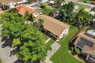 102 NE 206th, Miami Gardens, FL 33179 - Photo 29