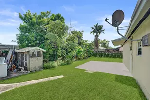 102 NE 206th, Miami Gardens, FL 33179 - Photo 23
