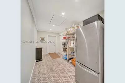 560 W Tropical, Plantation, FL 33317 - Photo 47