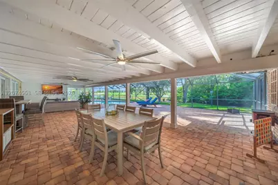 560 W Tropical, Plantation, FL 33317 - Photo 59