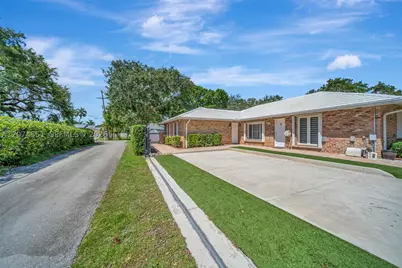 560 W Tropical, Plantation, FL 33317 - Photo 75
