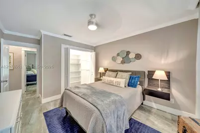 560 W Tropical, Plantation, FL 33317 - Photo 39