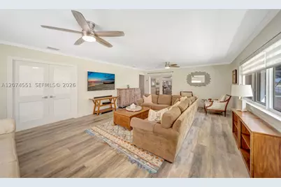 560 W Tropical, Plantation, FL 33317 - Photo 55