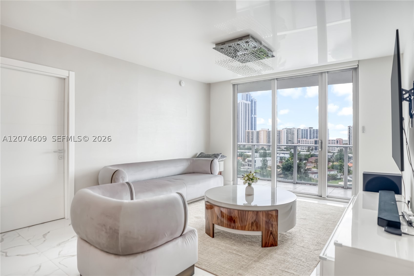 330 Sunny Isles #5-906 - 330 Sunny Isles #5-906, Sunny Isles Beach, FL 33160 Luxury Property | Jose Angel Pina