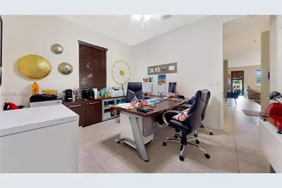 12365 S Village, Davie, FL 33325 - Photo 13