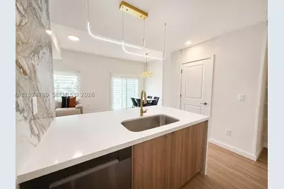 2511 Pierce #7, Hollywood, FL 33020 - Photo 7