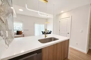 2511 Pierce, Hollywood, FL 33020 - Photo 7
