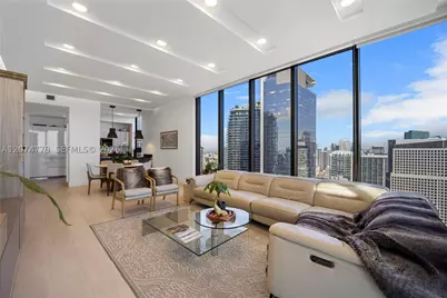 1010 Brickell #4701, Miami, FL 33131 - Photo 5