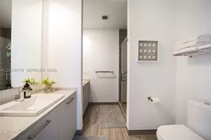 1010 Brickell, Miami, FL 33131 - Photo 15