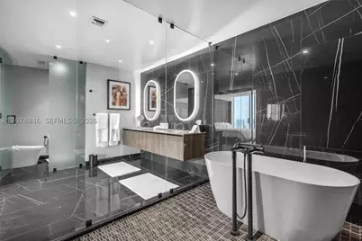 20 NE 11th #6101, Miami, FL 33132 - Photo 11