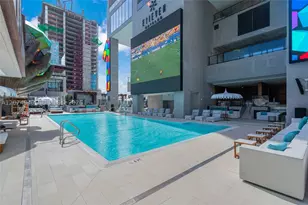 20 NE 11th, Miami, FL 33132 - Photo 27