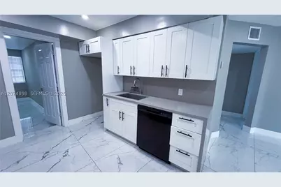 515 S 61st, Hollywood, FL 33023 - Photo 7