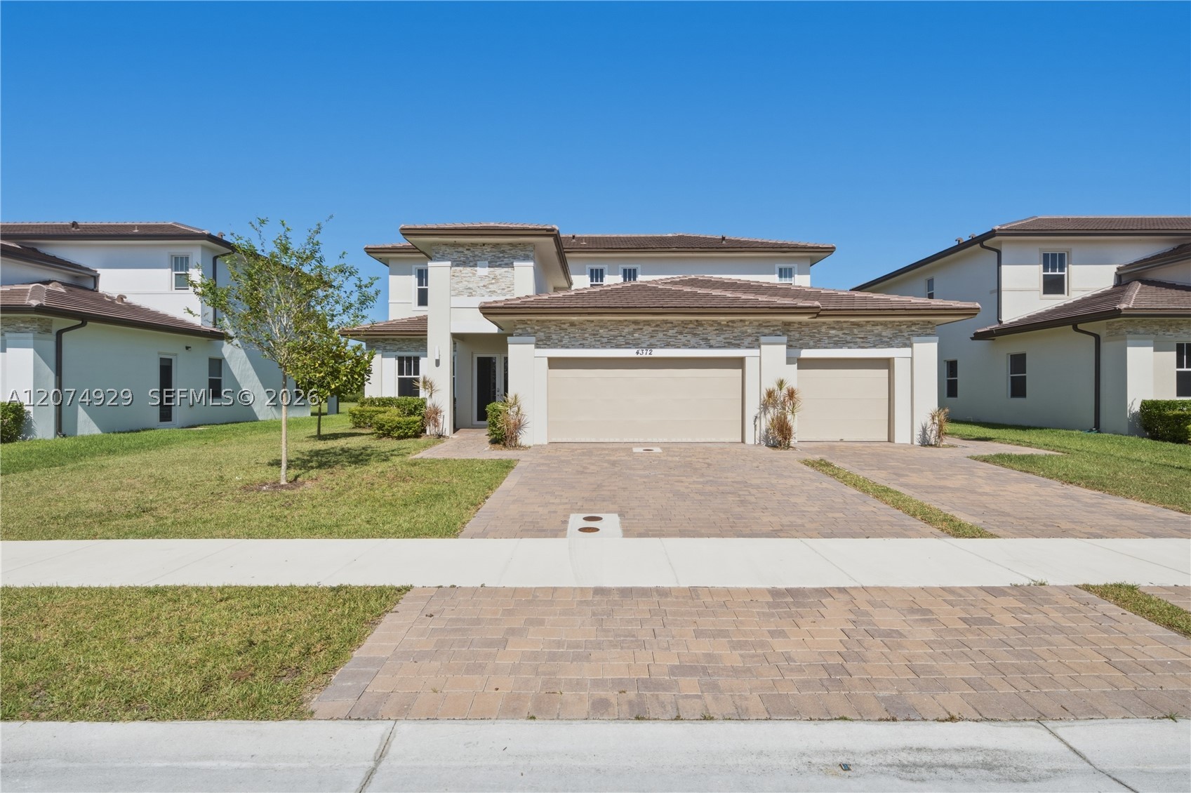 4372 SW 122nd - 4372 SW 122nd, Davie, FL 33330 Luxury Property | Jose Angel Pina