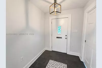 747 West, Jacksonville, FL 32204 - Photo 3