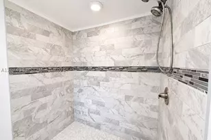 747 W, Jacksonville, FL 32204 - Photo 17