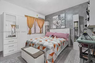 7840 Harding, Miami Beach, FL 33141 - Photo 15