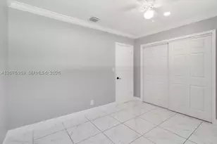 913 SW 49th, Plantation, FL 33317 - Photo 17