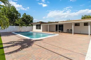 913 SW 49th, Plantation, FL 33317 - Photo 29