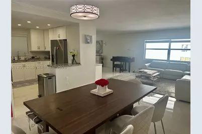 121 Golden Isles #907, Hallandale Beach, FL 33009 - Photo 7