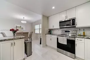 121 Golden Isles, Hallandale Beach, FL 33009 - Photo 11
