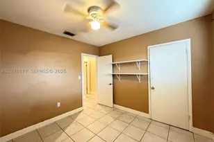 4585 E 9th, Hialeah, FL 33013 - Photo 11