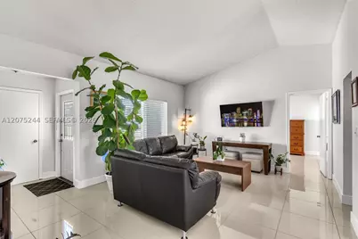 11740 NW 39th, Sunrise, FL 33323 - Photo 3