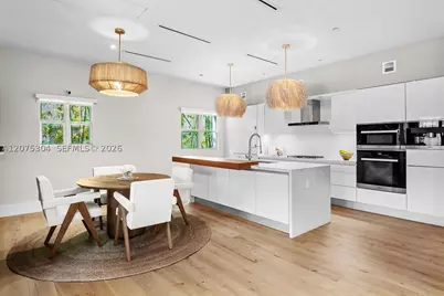 234 Washington #A, Miami Beach, FL 33139 - Photo 5